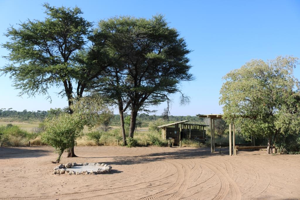 khaudum exclusive campsite