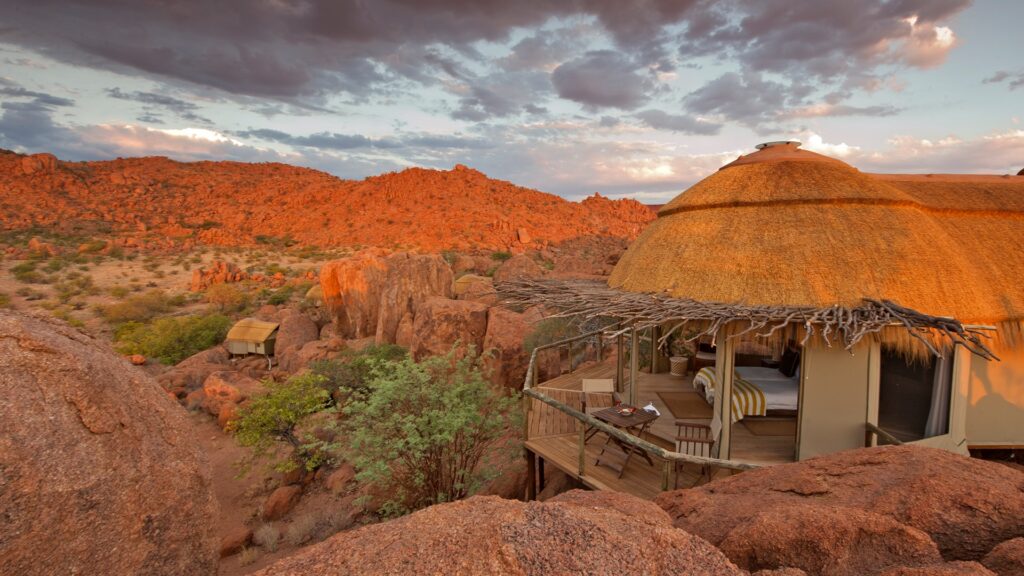suite exterior at mowani mountain camp