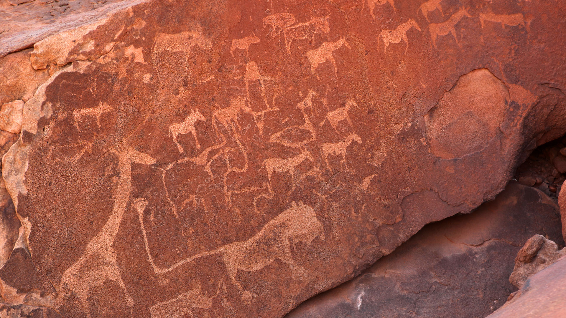 twyfelfontein ancient rock engravings namibia